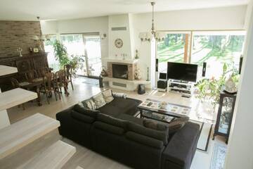 Фото номера Вилла с 3 спальнями Виллы Vila Birstone г. Бирштонас 19