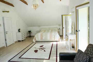 Фото номера Вилла с 3 спальнями Виллы Vila Birstone г. Бирштонас 34