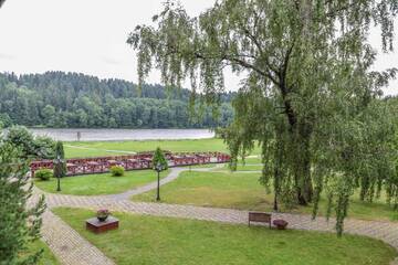 Фото номера Двухместный номер с 1 кроватью и балконом Загородные дома Villa Luxuria г. Бирштонас 5